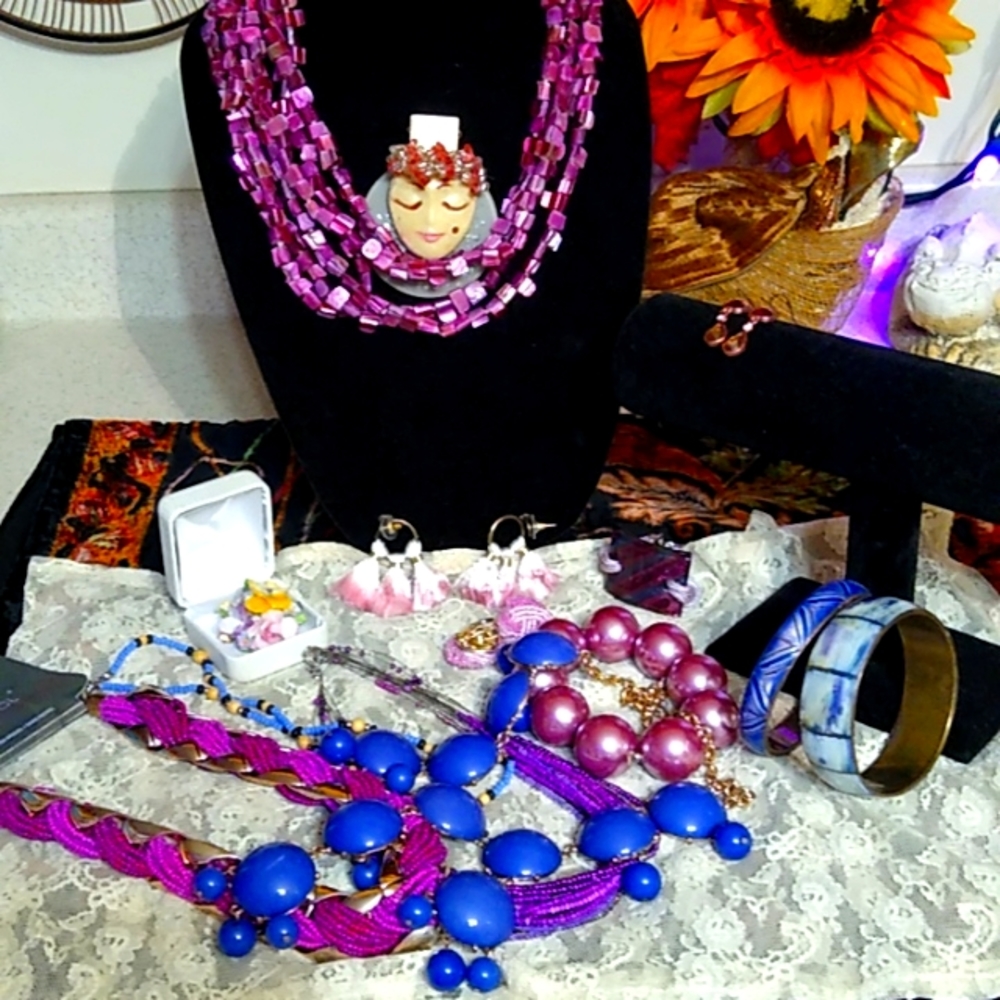 Gorgeous fashion jewelry~ 🌺